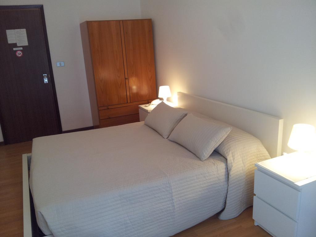 גראדו Hotel Moreri מראה חיצוני תמונה