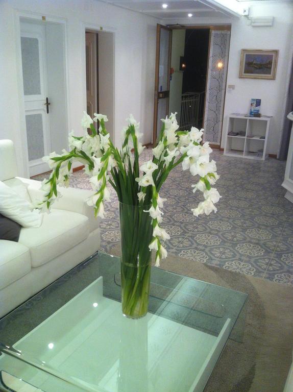 גראדו Hotel Moreri מראה חיצוני תמונה