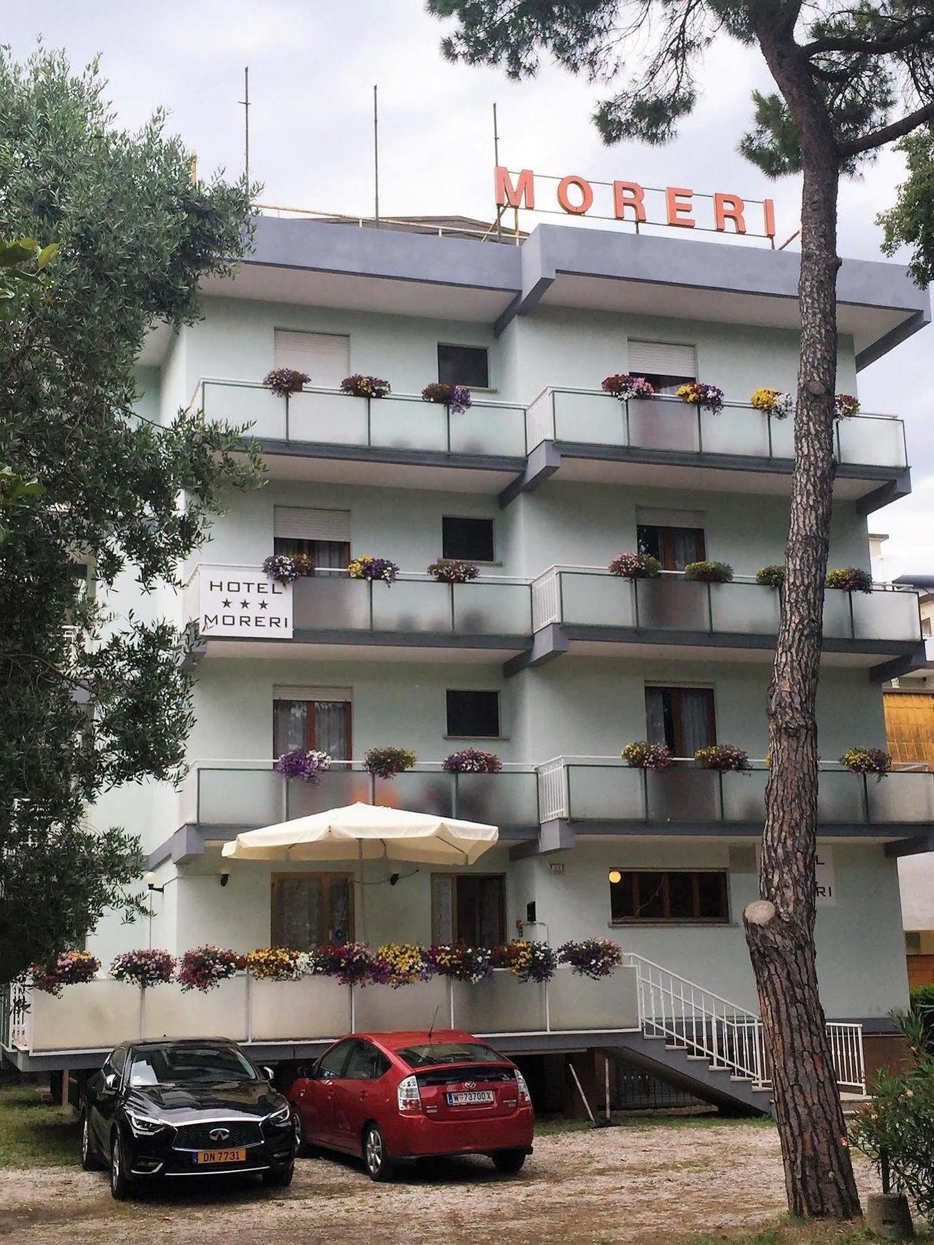 גראדו Hotel Moreri מראה חיצוני תמונה
