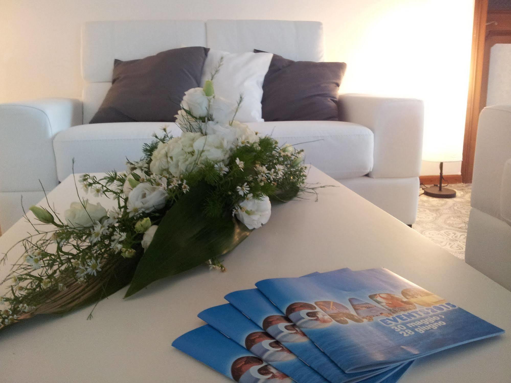 גראדו Hotel Moreri מראה חיצוני תמונה